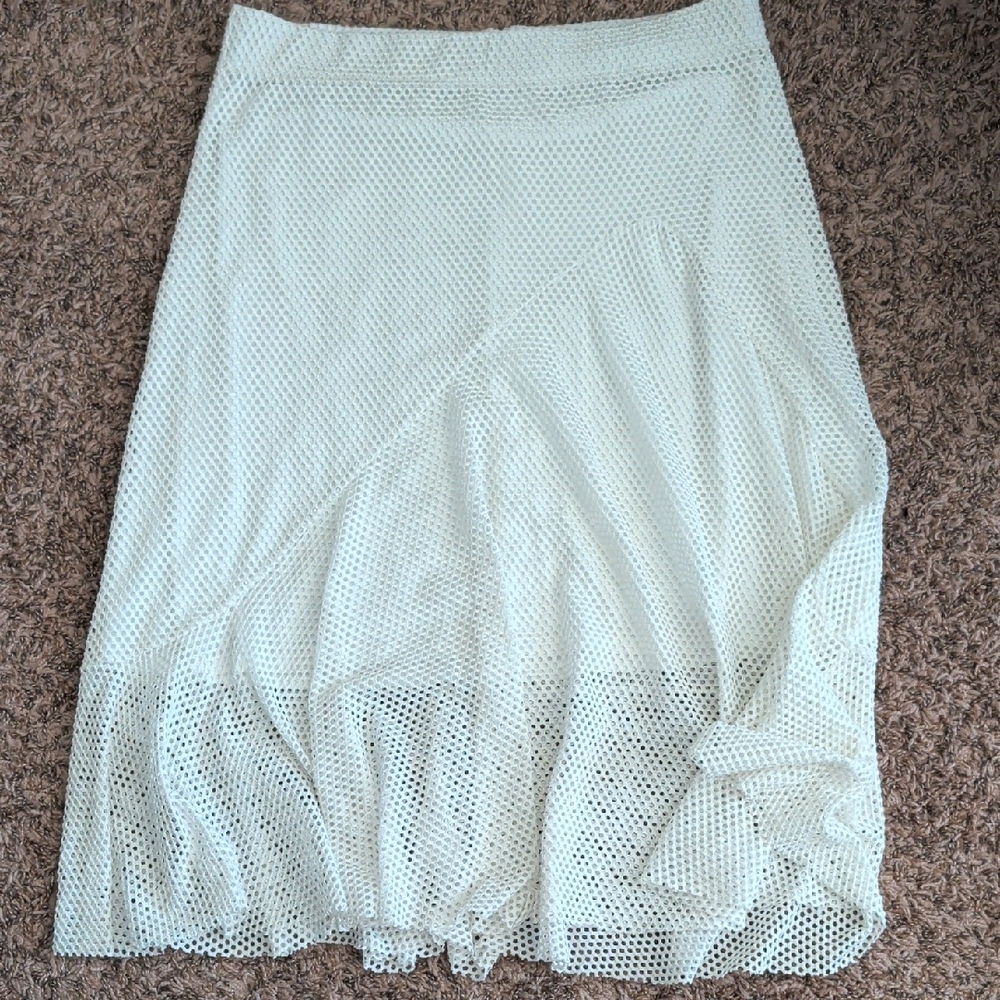 JustFab White Mesh A-Line Skirt